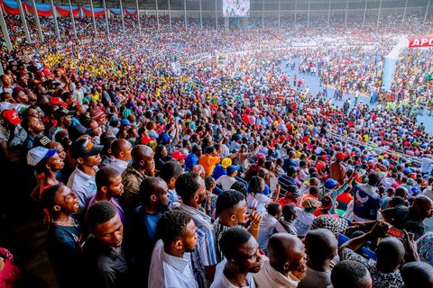 This Is Port Harcourt, Rivers State For Muhammadu Buhari, Majority Want To Move To The #nextlevel. Thank You Good People Of Rivers! We Will All #votebuhari On Saturday 001